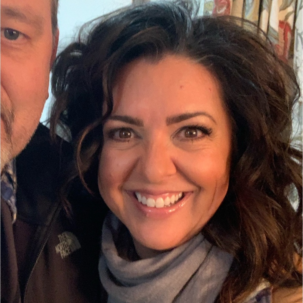 Meet your Posher, Renee